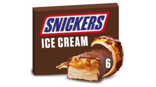 ❄️Isbar m. karamel, peanuts & chokoladeovertræk, Snickers