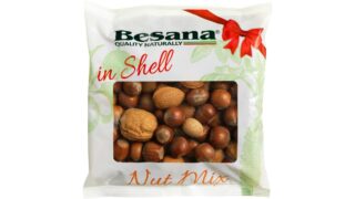 Blandede nødder i skal