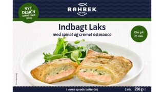 ❄️Indbagt laks m. spinat & ostesauce, Rahbek